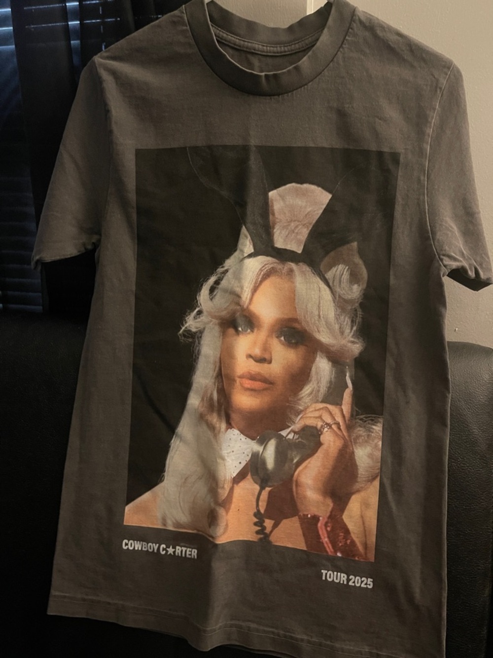 BEYONCÉ COWBOY CARTER Graphic T-Shirt with Tour Print LV EXCLUSIVE TOUR MERCH